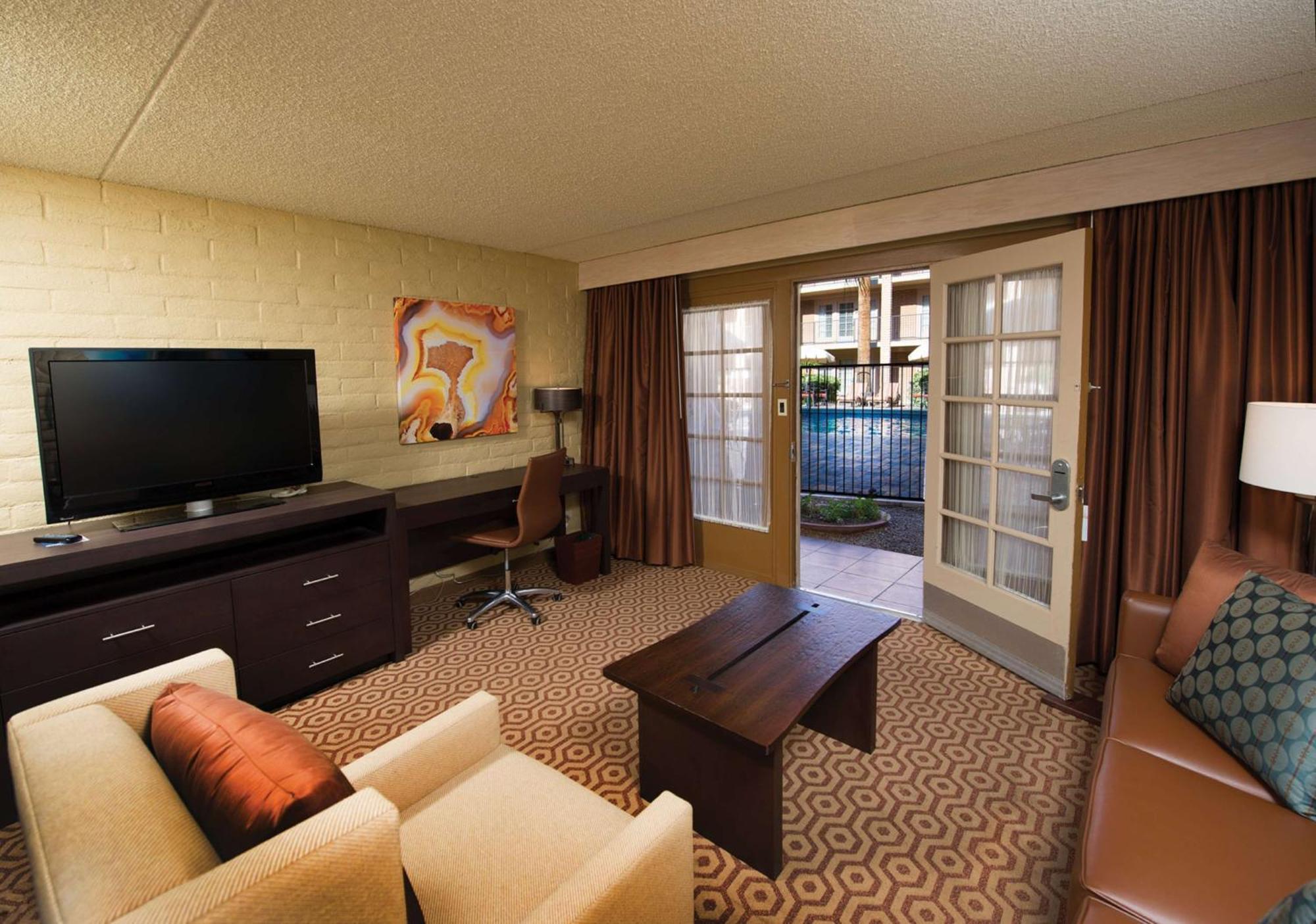 Doubletree By Hilton Tucson-williams Center 4*