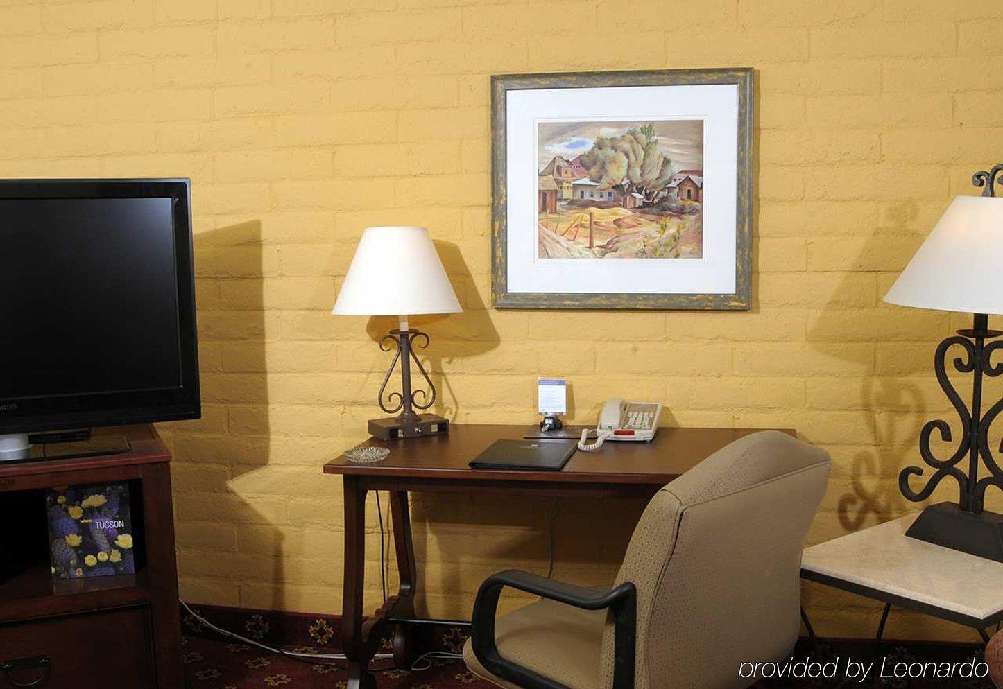 Doubletree By Hilton Tucson-williams Center 4* Tucson
